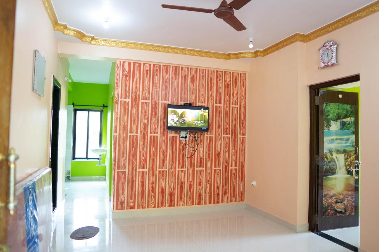 Corgao Dhanashree Riverview Hotel מראה חיצוני תמונה